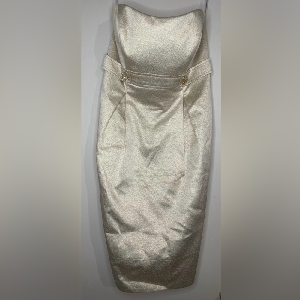 David’s Bridal Strapless Dress Cream and Shimmering w/ Gold Button Detail-Size 4 - Picture 5 of 8